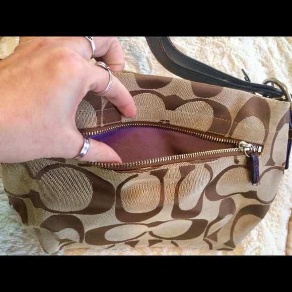 Coach Signature Brown &Beige Shoulder Bag & Wallet - Picture 6 of 13